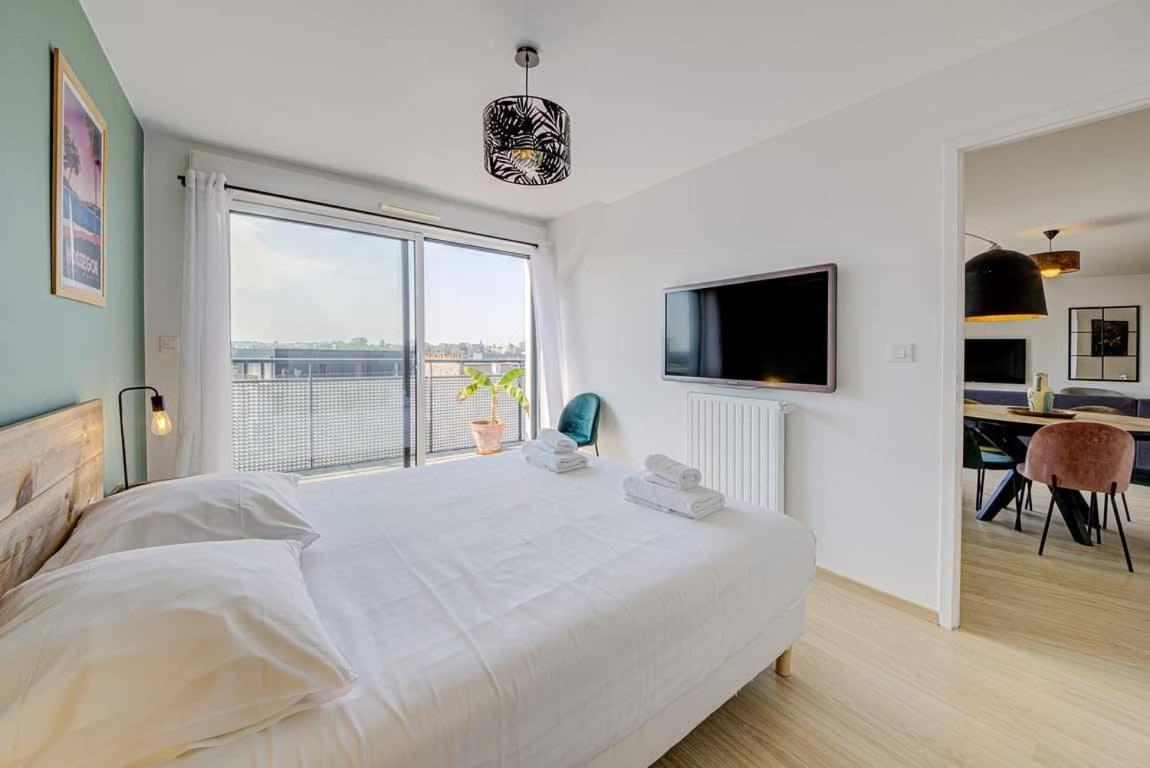 Ferienwohnung Le Maginot, T4 De Standing, Terrasse Et Parking Rennes Exterior foto
