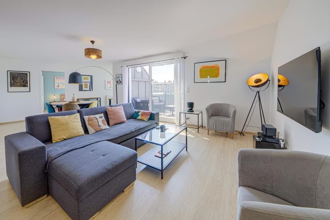 Ferienwohnung Le Maginot, T4 De Standing, Terrasse Et Parking Rennes Exterior foto